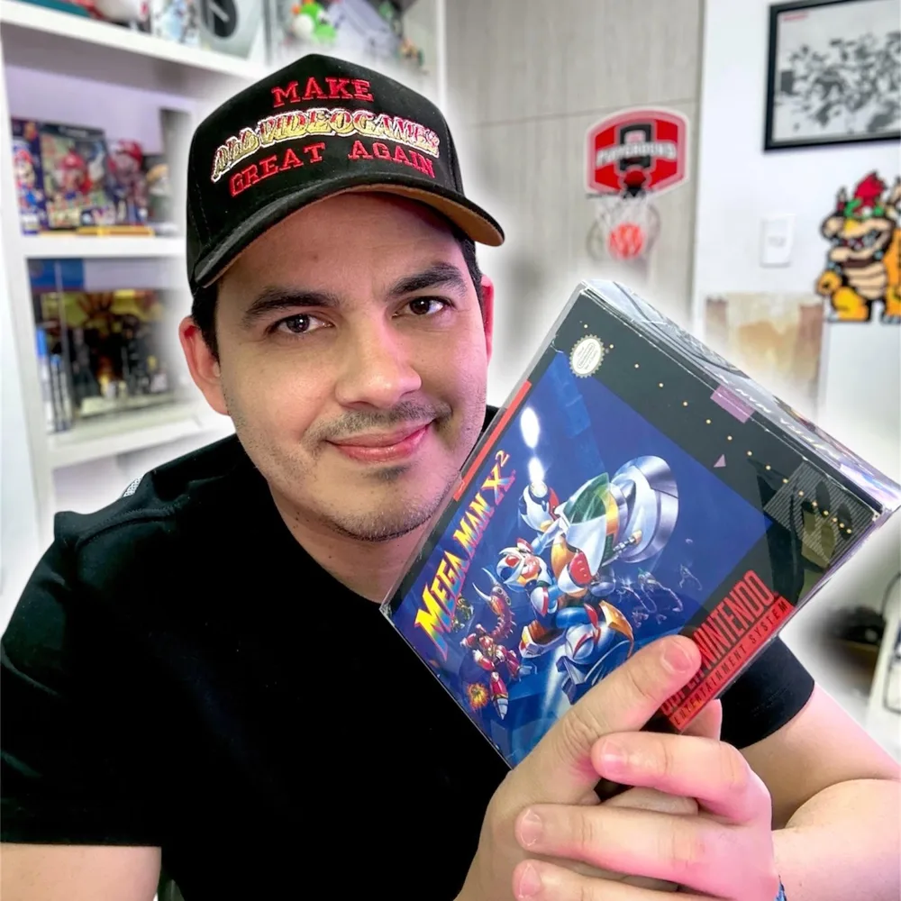 Equipo de AllVideoGames con Mega Man X2 de Super Nintendo